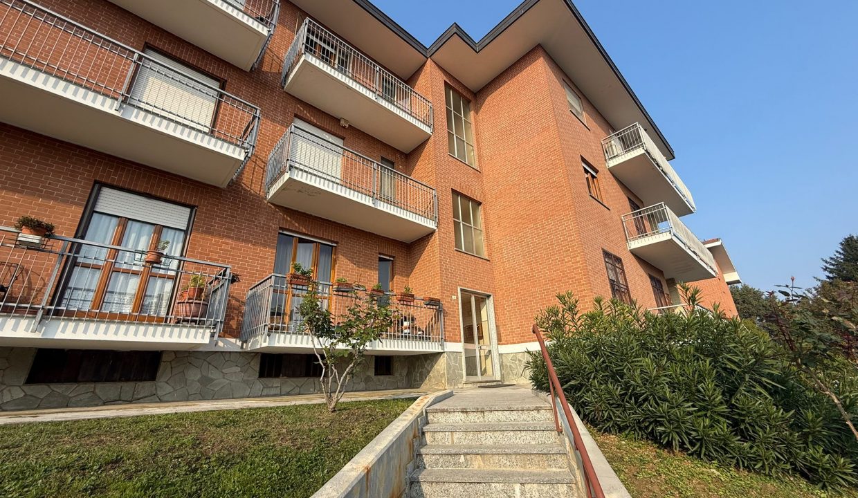 efda5ccf-c02c-4c33-adb9-9bac7cdb17c3