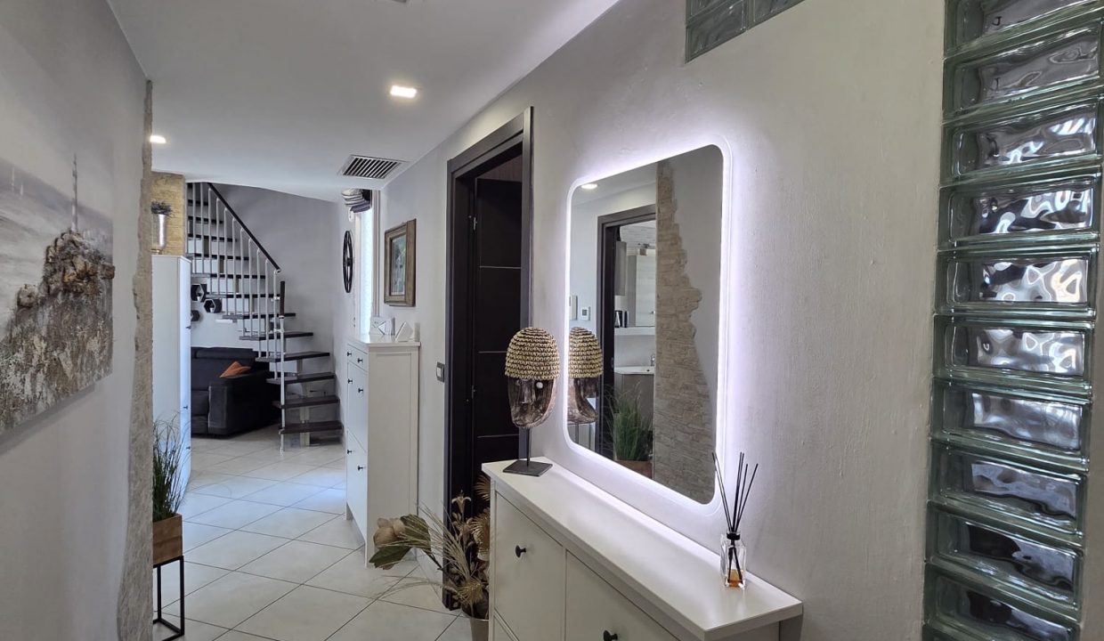 2b32a965-0564-48cf-9496-81e610545171