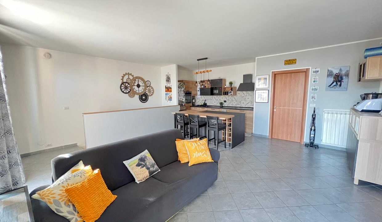 633bcc91-3605-442a-8e1d-1deaa9a5c7e7