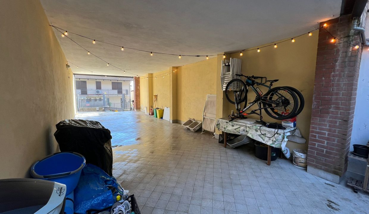 66cdf7ad-8a83-44e8-a1c2-afa2fae5539b