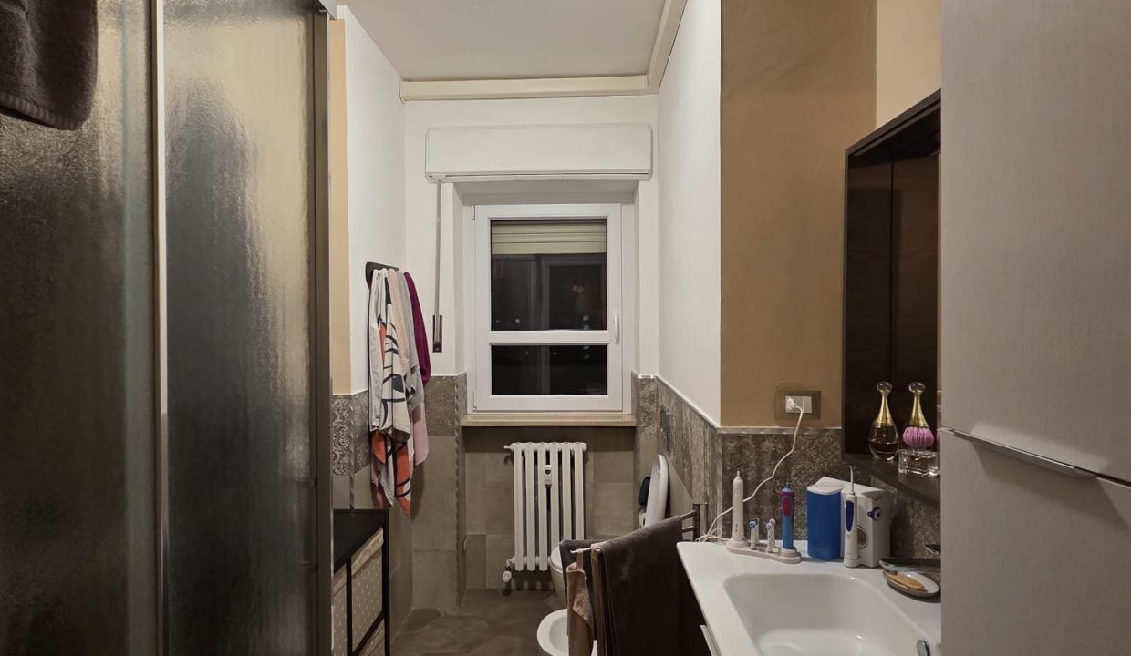 9015fe53-0e07-4443-8a38-46754d36dcf4