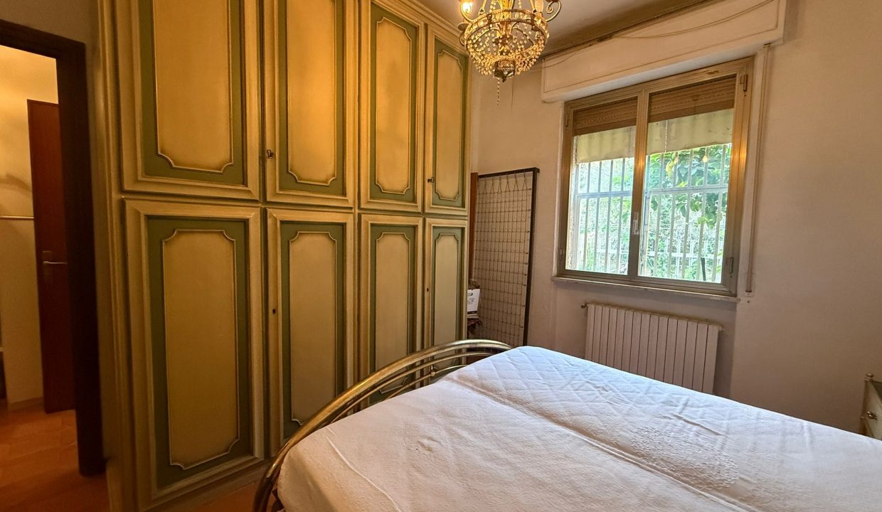 94a3c37d-755e-45b7-b233-b6a48408c185