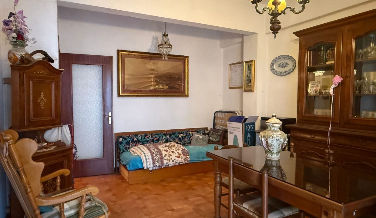 9860d12d-be59-483d-a308-0524b3a39fc4