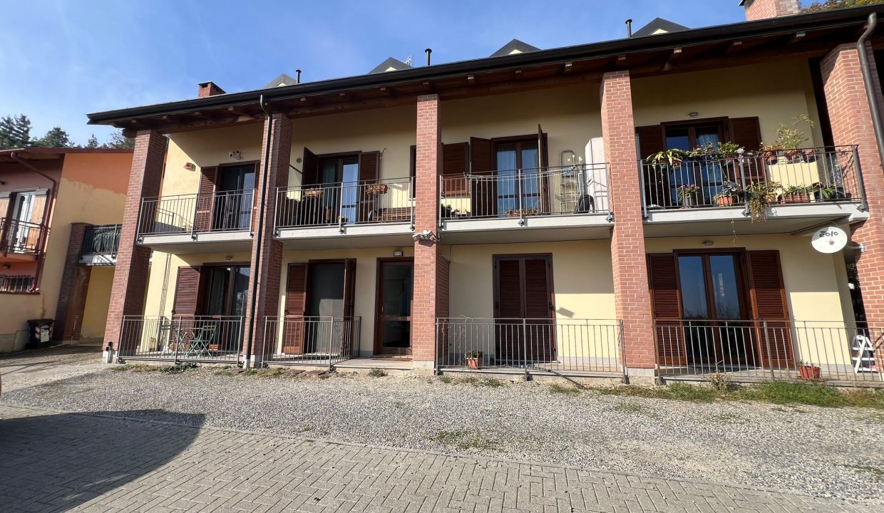 baa6dc02-8012-4d6b-9cc0-faace28fbccd