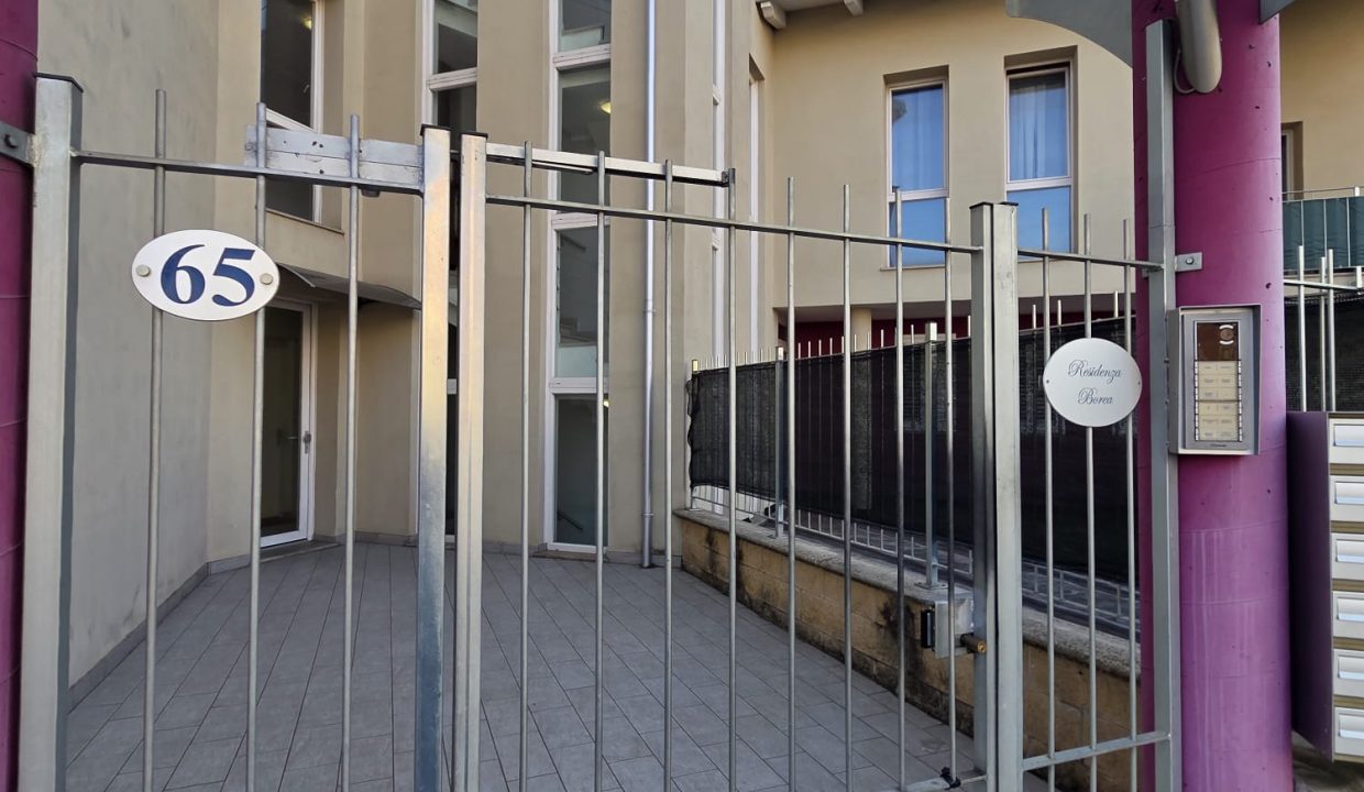 e5796933-89fe-4890-ab2b-ae5fd9cb8e76