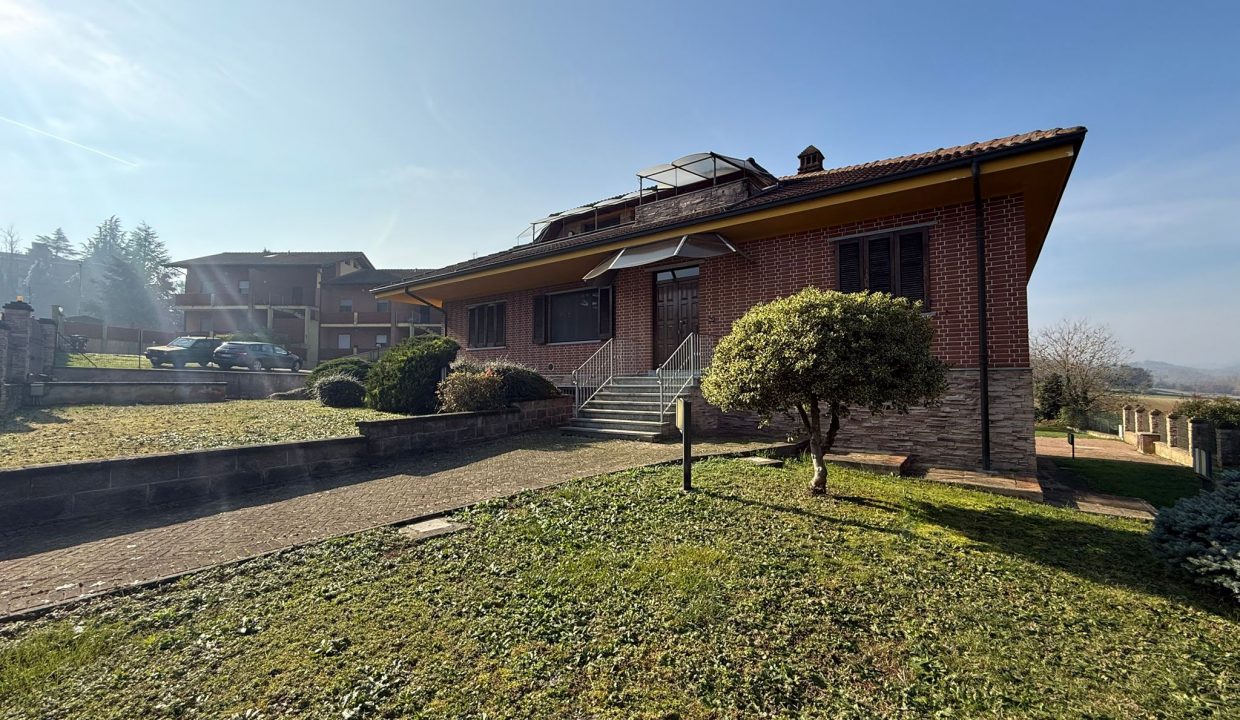 ed5c0259-0dd4-4c51-b2b7-d323199090ec