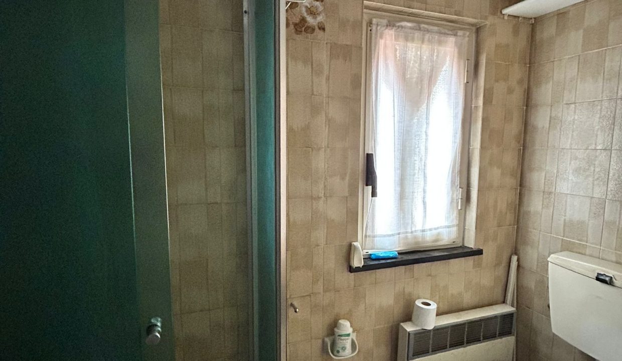 0d5696c6-96a7-4516-a7f3-243df426dd36