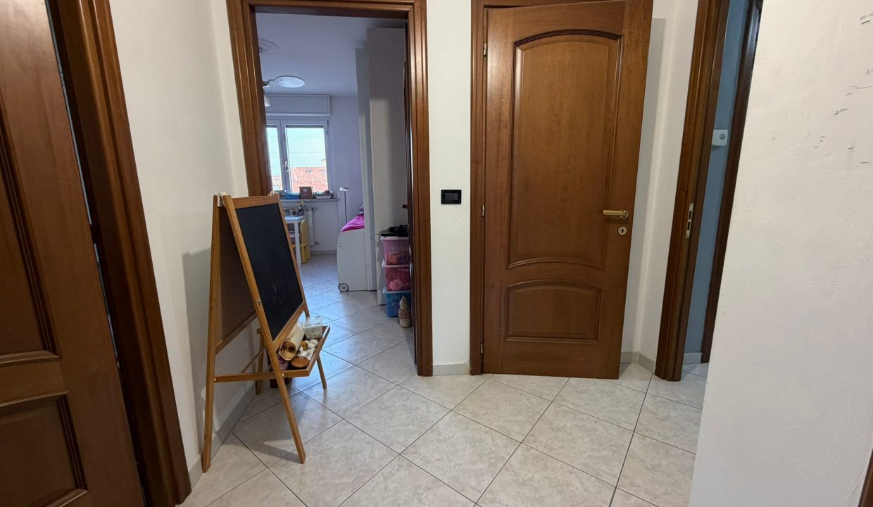 405bc9aa-82d3-4d81-9578-c8d9eff5d551