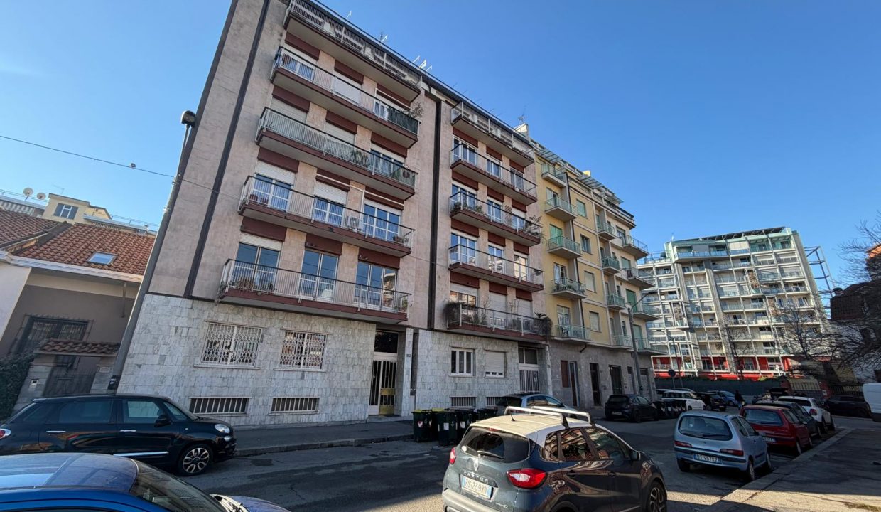 b61e14f0-b23d-456e-a5b2-81dde83c4d2c