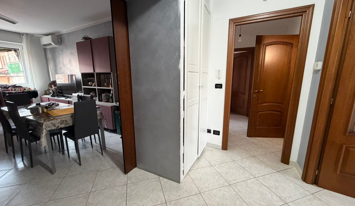 d7f1df36-1401-4915-b26e-61a4f1418d1f