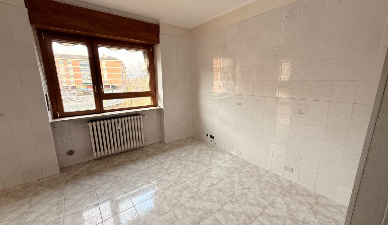 e332af2a-30a3-4f03-880b-b82b142f7528