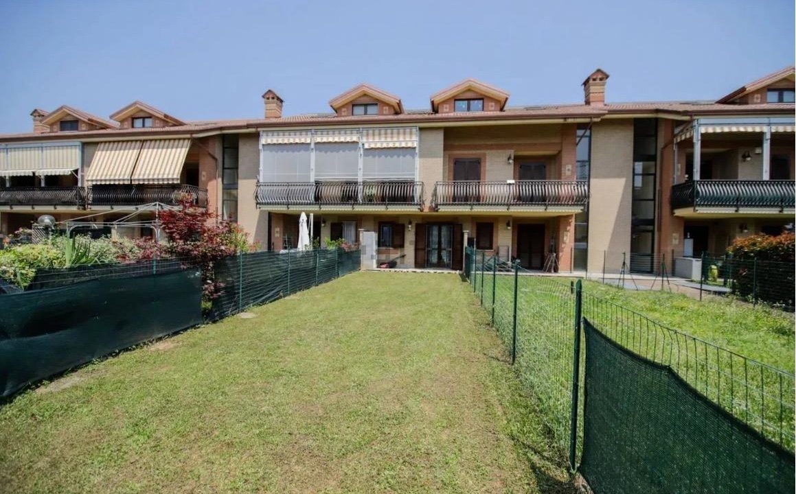 42c90438-7fbf-4b9f-8eb8-4ec024347b67