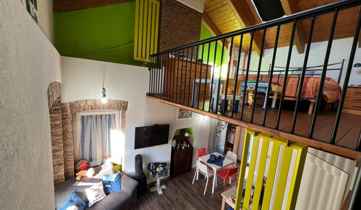 0bc17b98-094b-4e59-be37-3eaae878d3e0