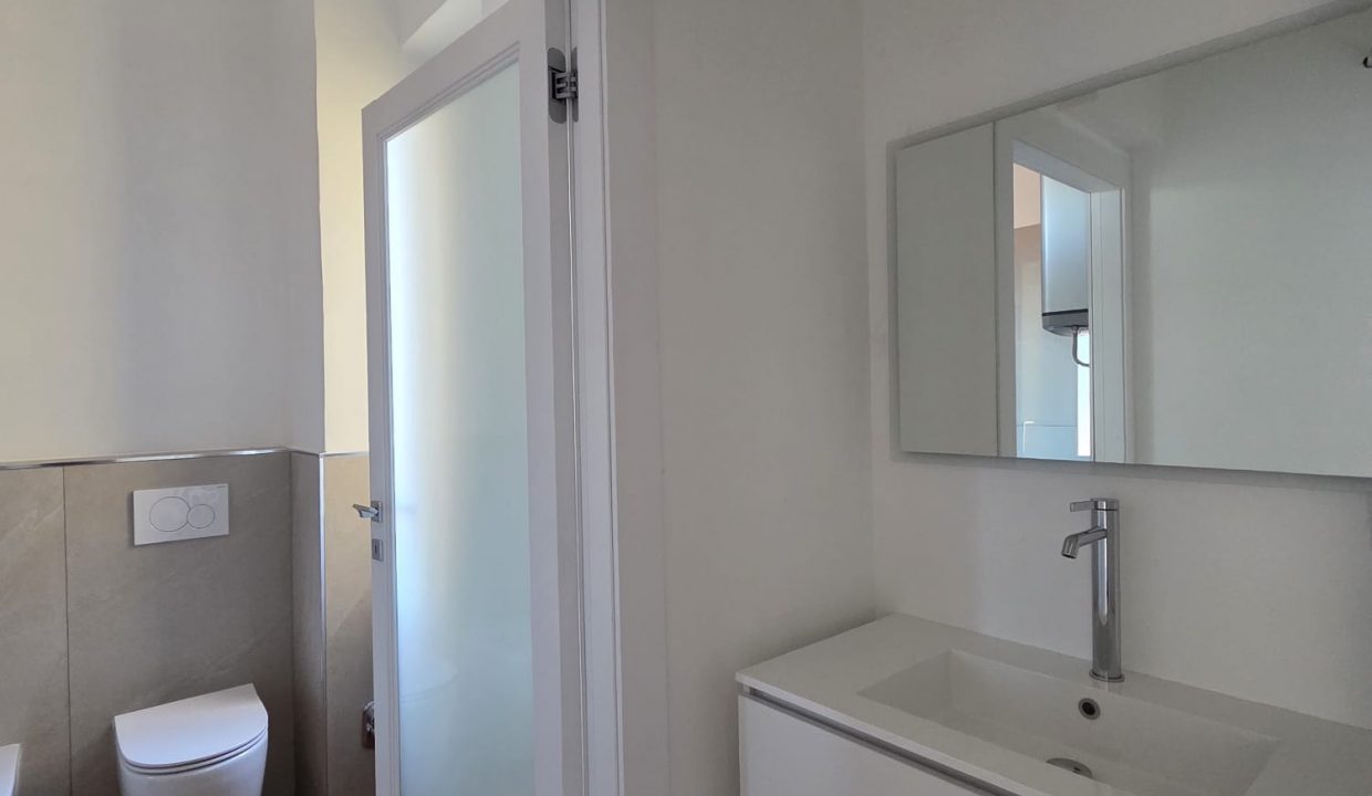 3b498c34-9951-40cc-8f23-e24acf5e70cd