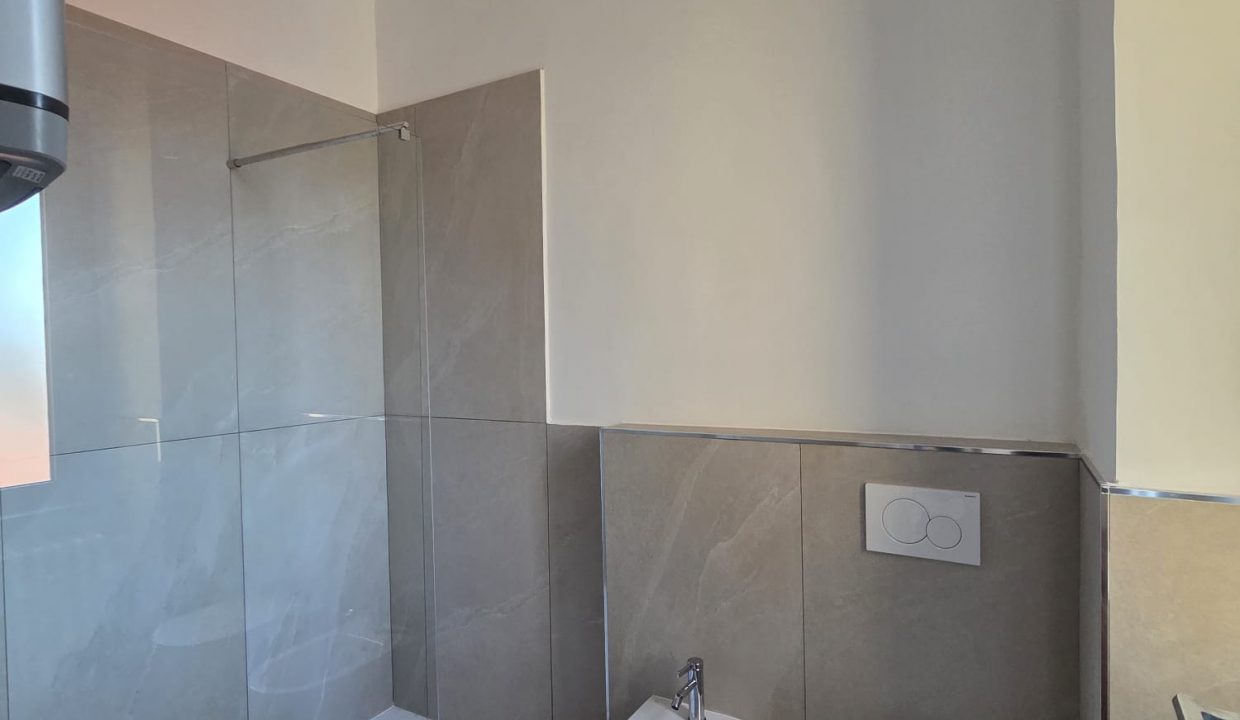 5b2e9a59-b3d1-497d-98a3-0f3aec86a828