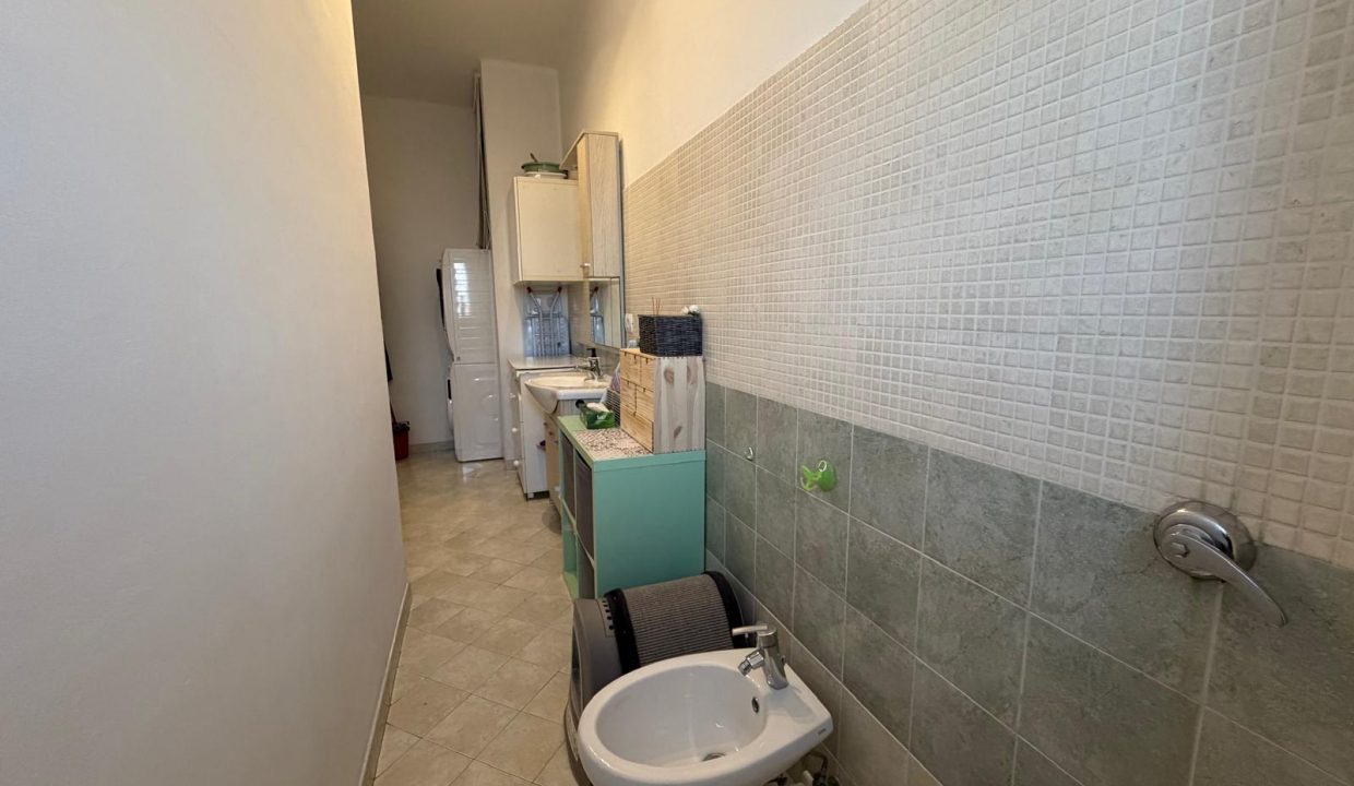 6b178950-483f-46c1-9a67-d93fcf2c3748