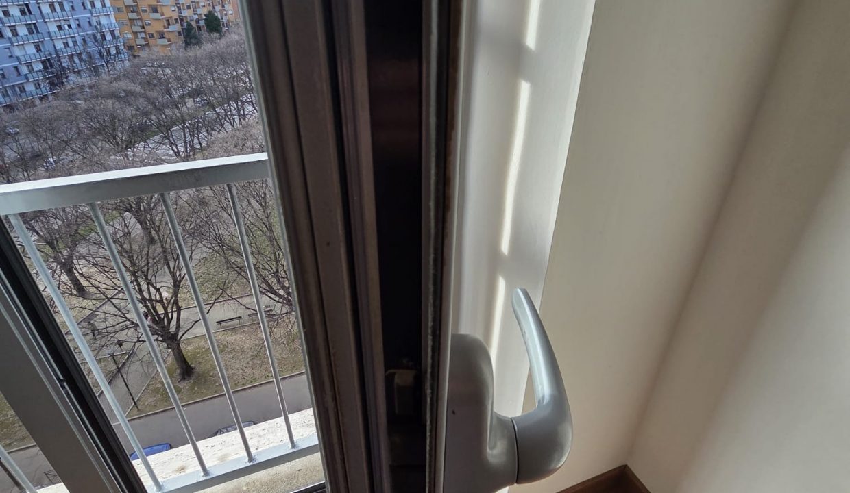 6d0dcb58-997c-499b-8dc2-7d395834f80b