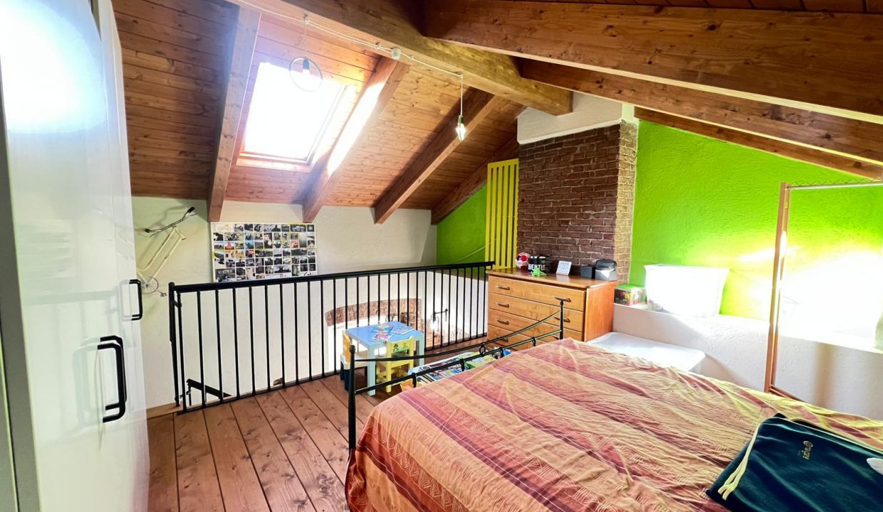 ad8b57ae-7a4e-4388-b72d-42346c24c304