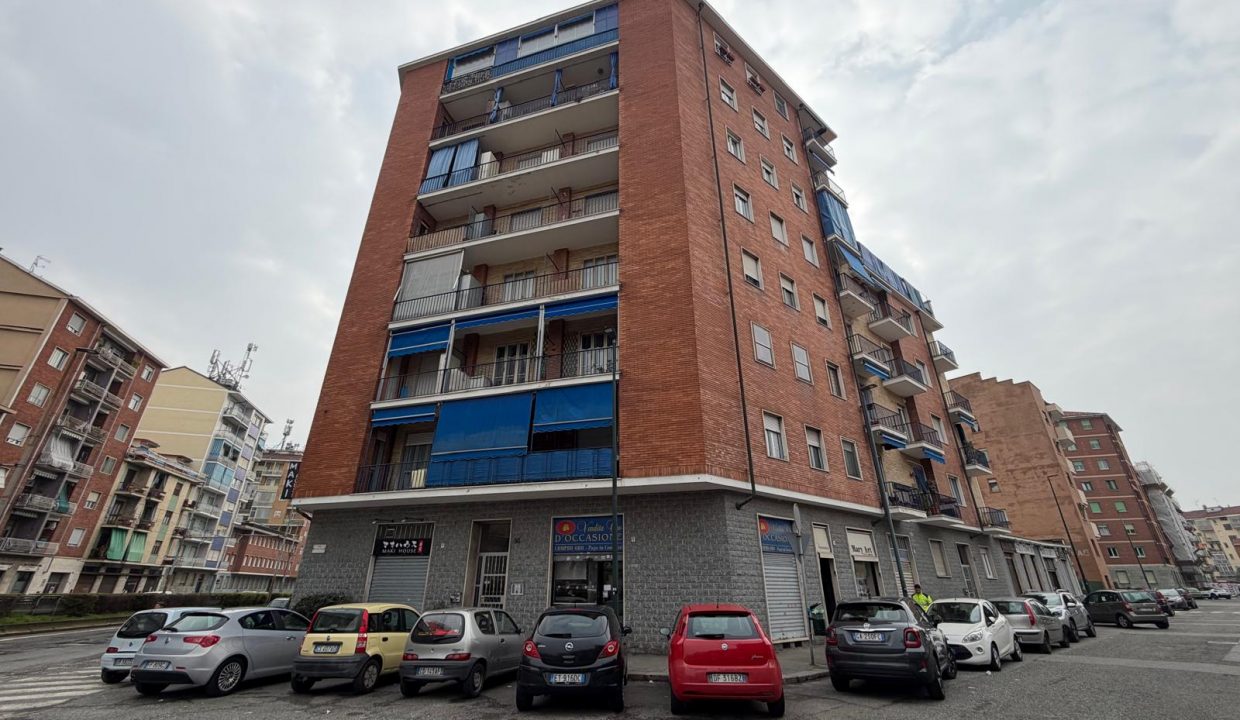 da8c5dc2-c210-4812-8f1b-1f0a040b77cf