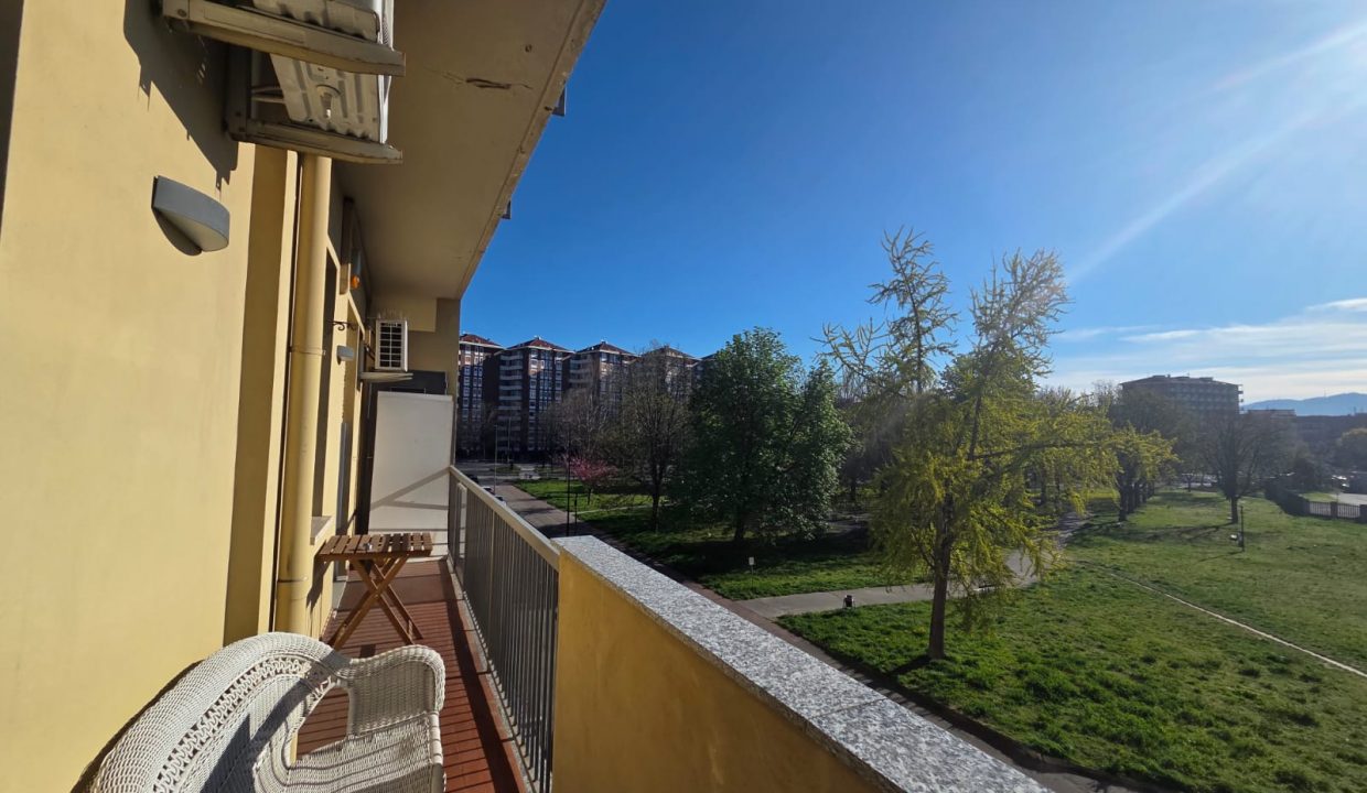 2b7e4bfe-420f-4084-8041-8963645d2bc9