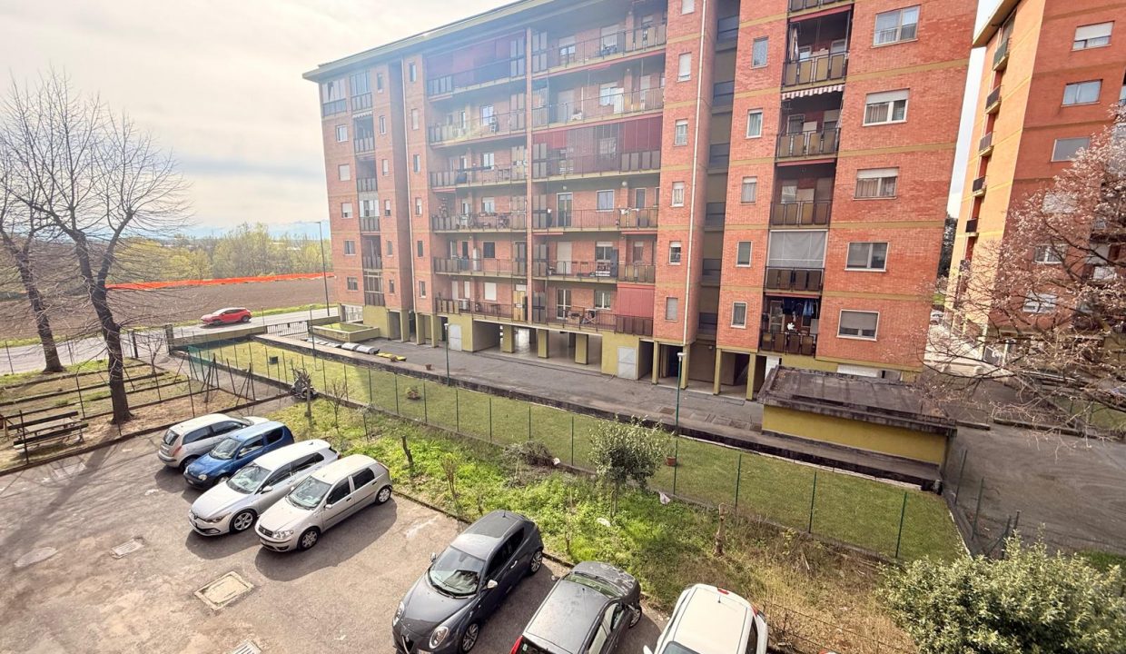 c6a41df3-a979-4116-a45c-f7c1f33caebb