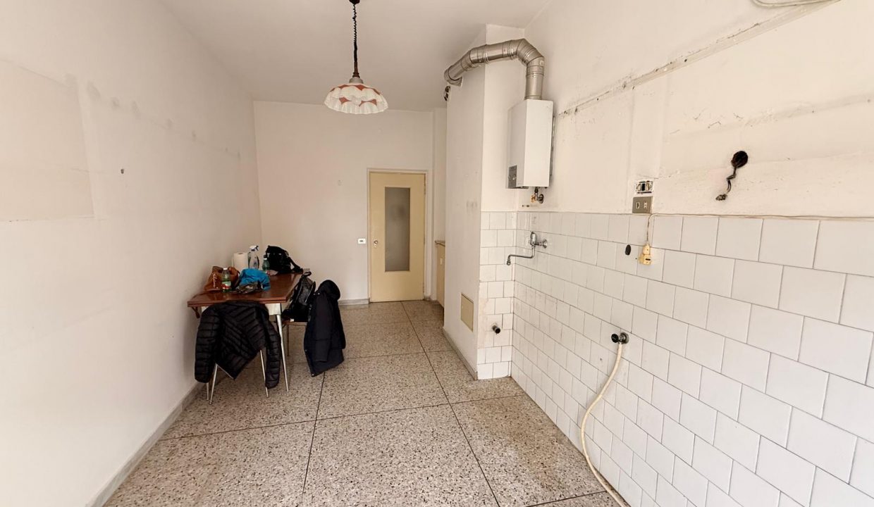 f2184994-dc14-426a-a5f7-c0d8dff026e0