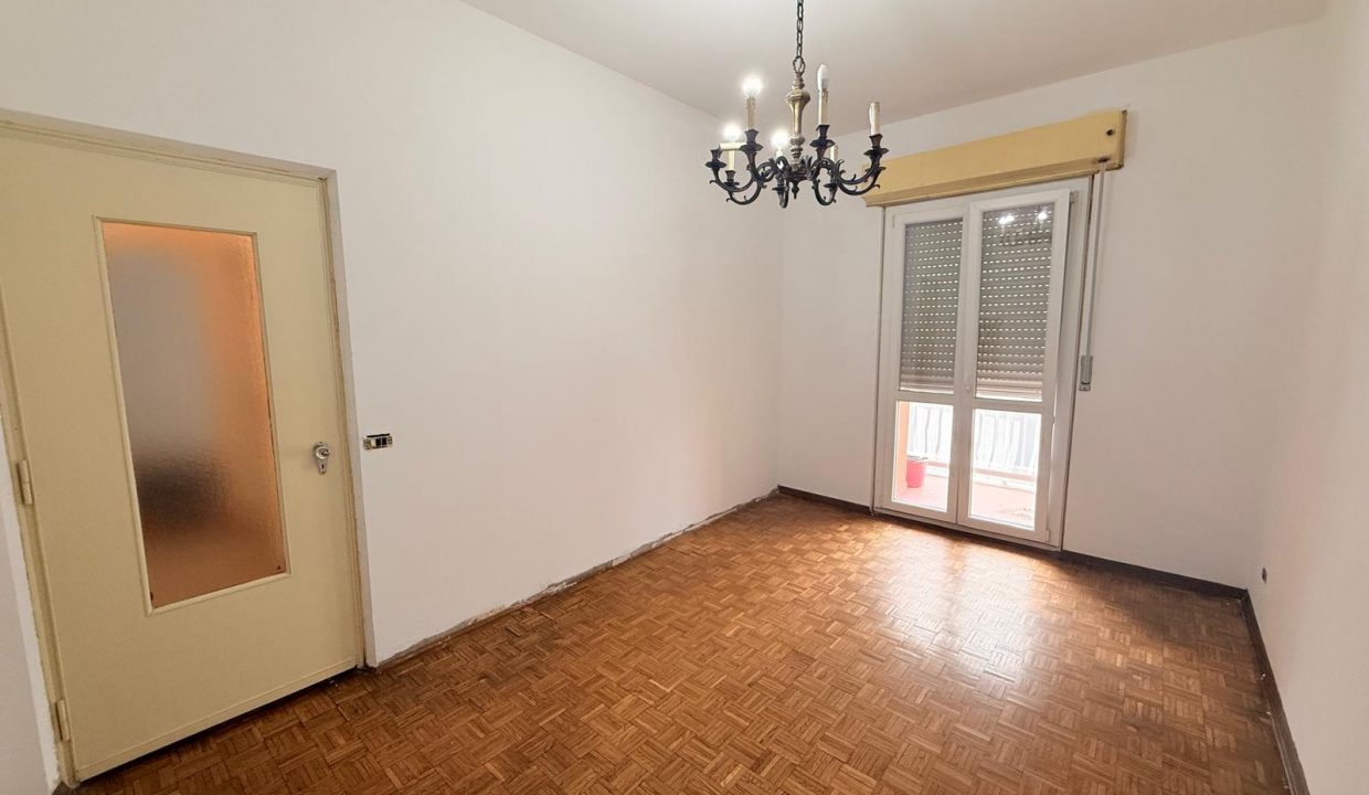 fb674376-15c4-4d91-909f-3f020fea385a